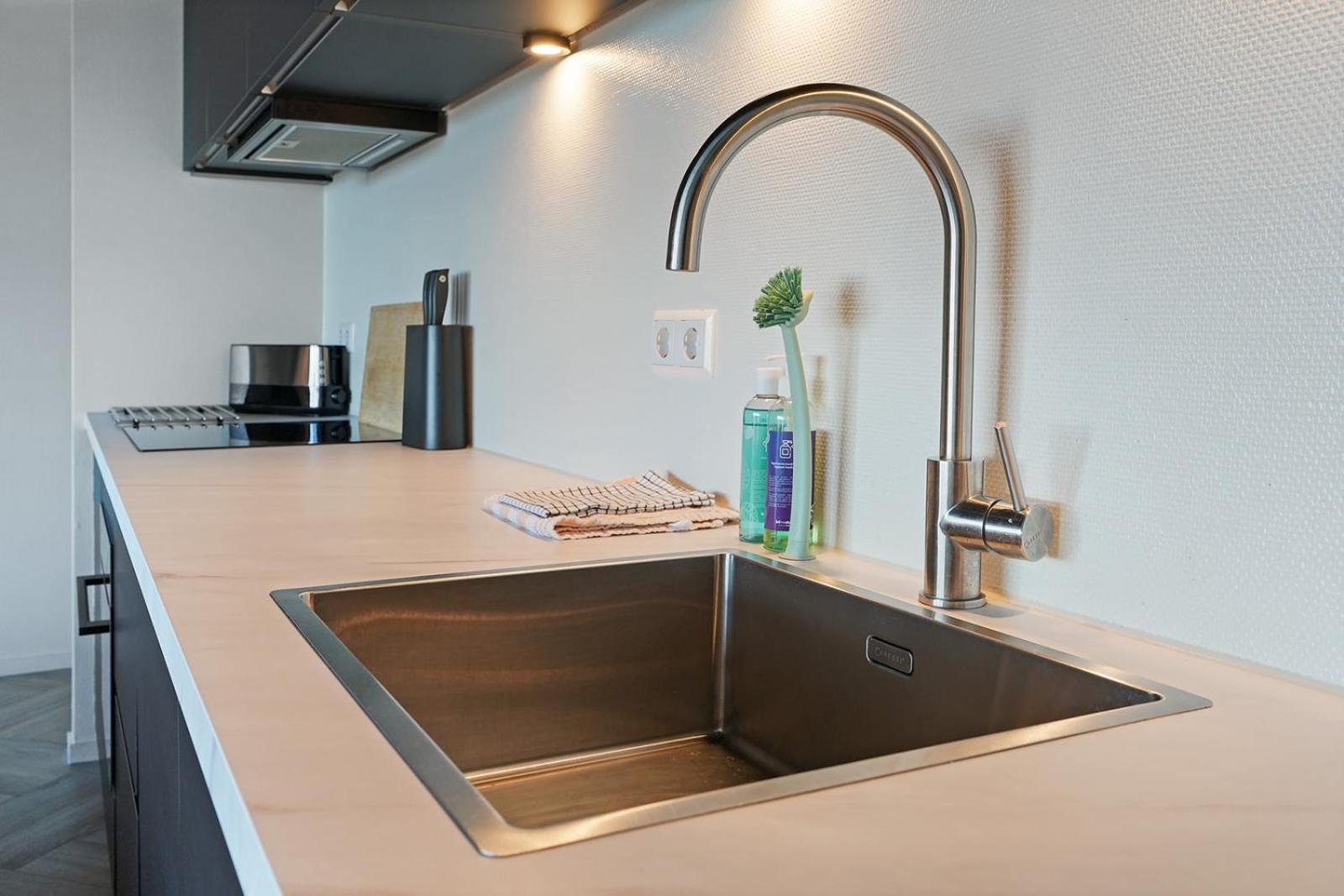 Dock Hotel סטלנדאם מראה חיצוני תמונה